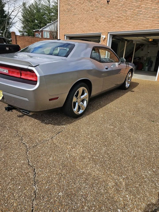 2014 Dodge Challenger 3rd Gen - Image 3 of 12
