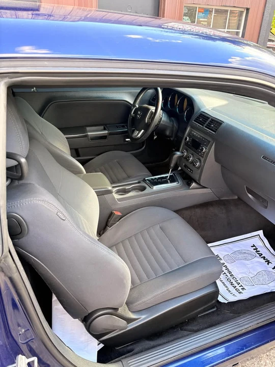 2014 Dodge Challenger 3rd Gen - Image 17 of 20