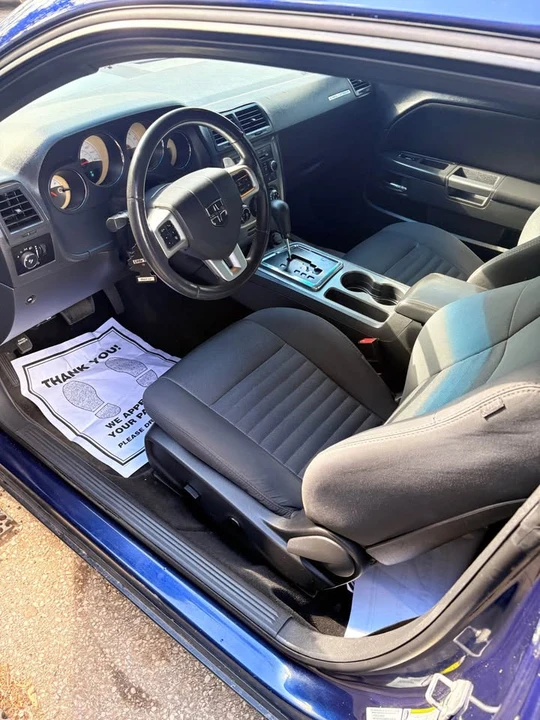 2014 Dodge Challenger 3rd Gen - Image 13 of 20