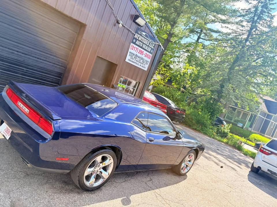 2014 Dodge Challenger 3rd Gen - Image 2 of 20