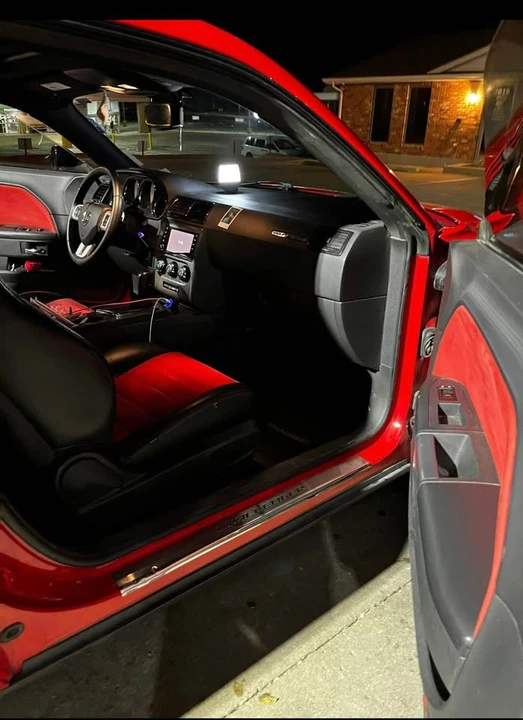 2014 Dodge Challenger 3rd Gen - Image 3 of 19