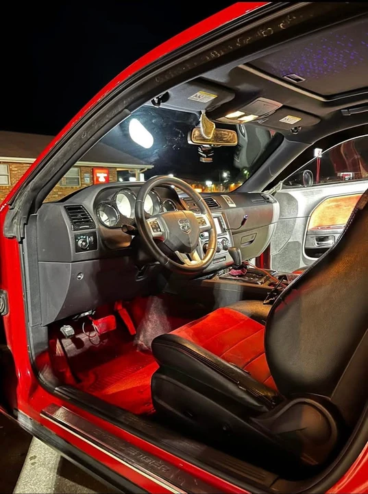 2014 Dodge Challenger 3rd Gen - Image 2 of 19