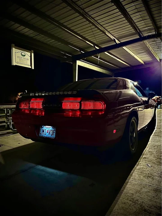 2014 Dodge Challenger 3rd Gen - Image 11 of 19