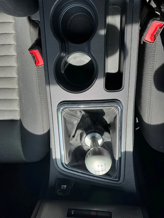 2014 Dodge Challenger 3rd Gen - Image 11 of 13