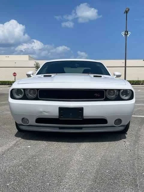 2014 Dodge Challenger 3rd Gen - Image 2 of 10