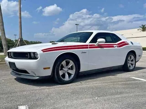 2014 Dodge Challenger R/T Coupe 2D