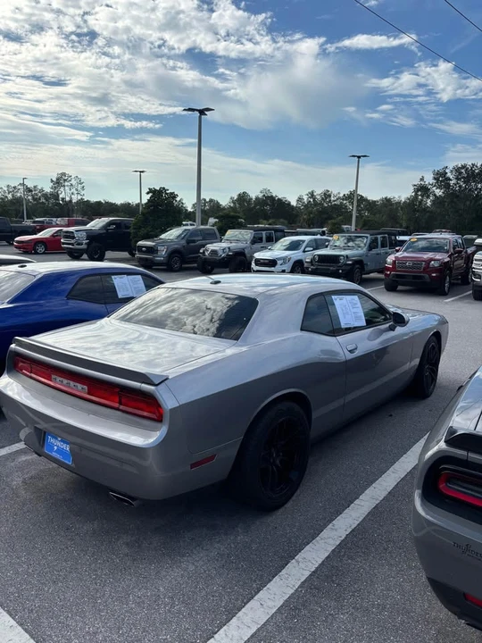 2014 Dodge Challenger 3rd Gen - Image 4 of 6