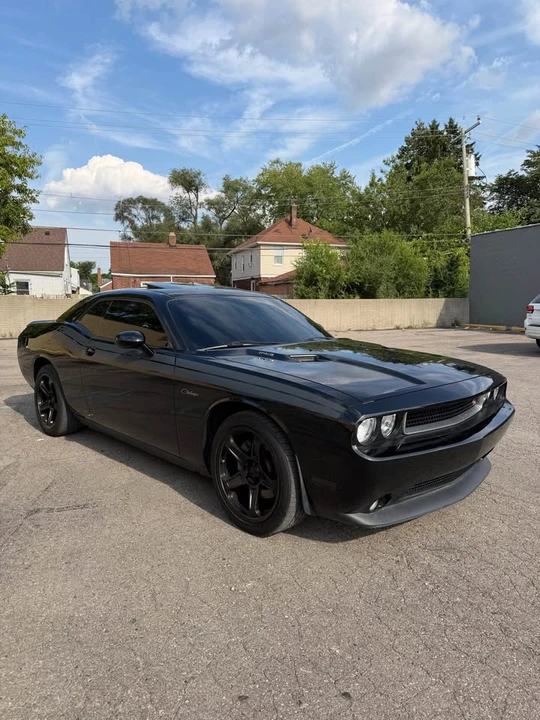 2014 Dodge Challenger 3rd Gen - Image 2 of 19