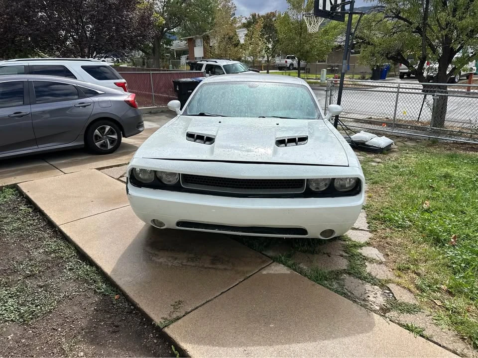 2014 Dodge Challenger 3rd Gen - Image 2 of 11