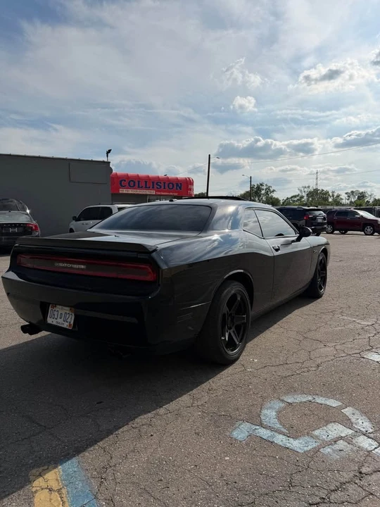 2014 Dodge Challenger 3rd Gen - Image 8 of 19