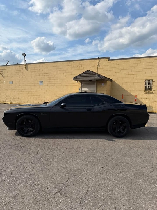 2014 Dodge Challenger 3rd Gen - Image 5 of 19