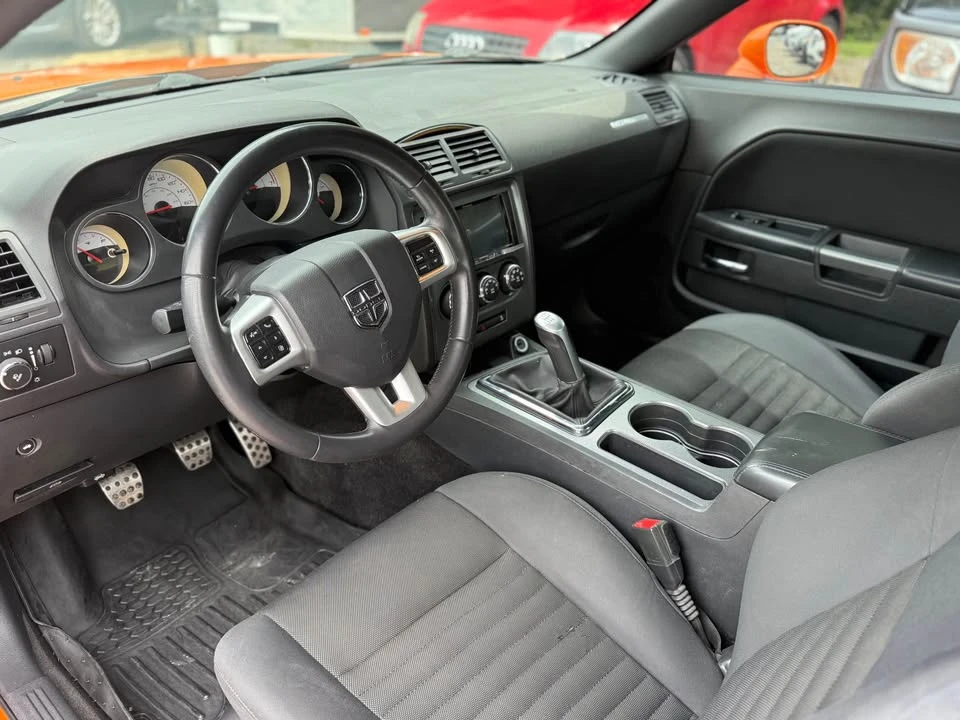 2014 Dodge Challenger 3rd Gen - Image 3 of 8