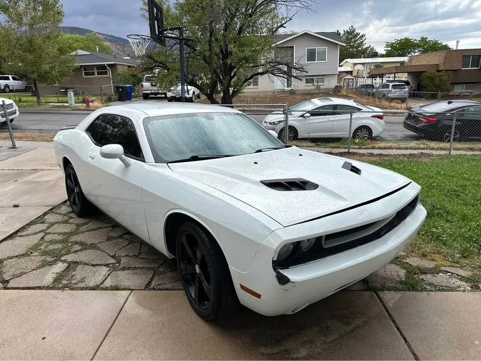 2014 Dodge Challenger 3rd Gen - Image 4 of 11