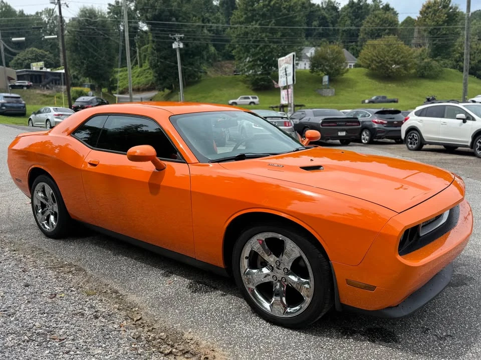 2014 Dodge Challenger 3rd Gen - Image 8 of 8