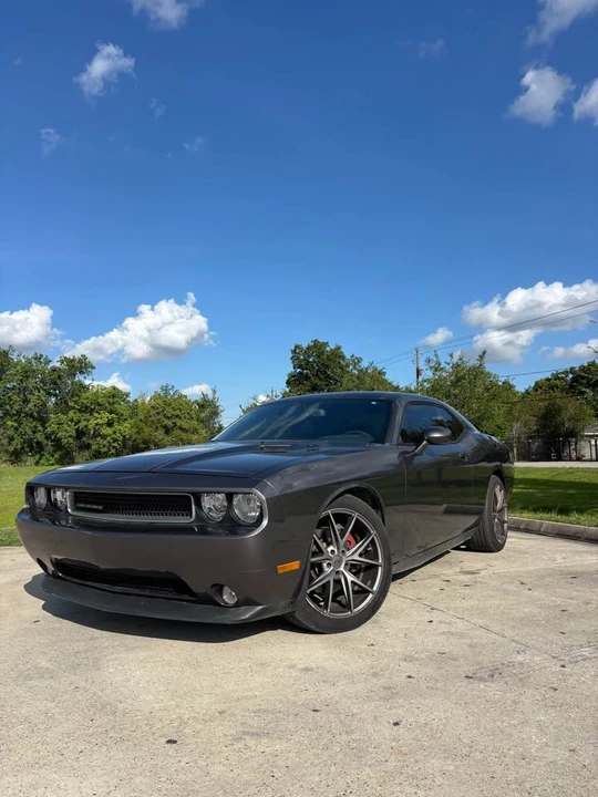 2014 Dodge Challenger 3rd Gen - Image 2 of 14