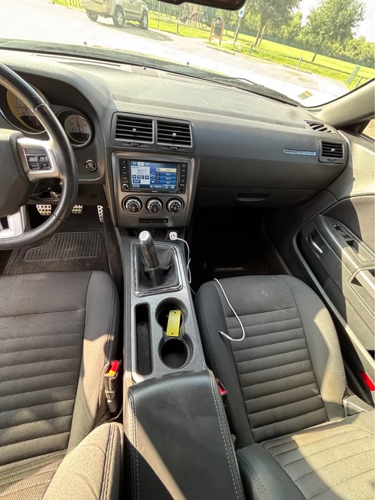 2014 Dodge Challenger 3rd Gen - Image 9 of 14