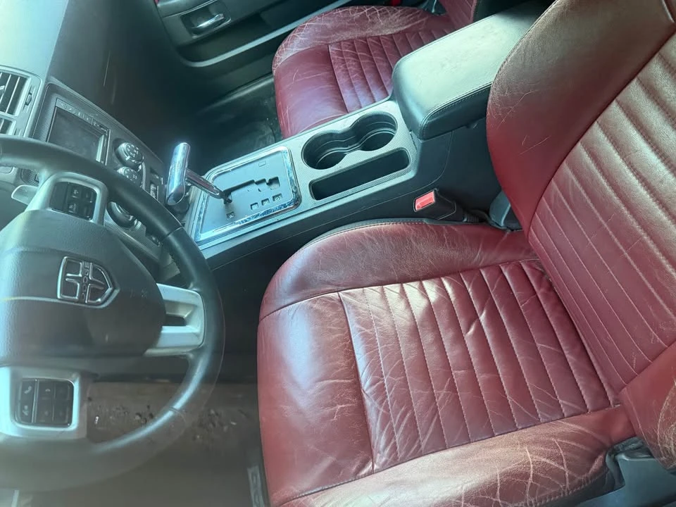 2014 Dodge Challenger 3rd Gen - Image 5 of 5