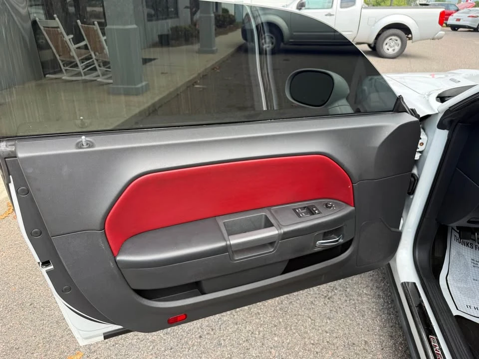 2014 Dodge Challenger 3rd Gen - Image 10 of 20