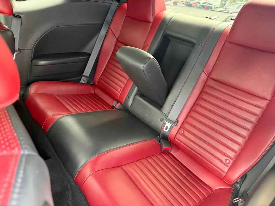 2014 Dodge Challenger 3rd Gen - Image 9 of 20