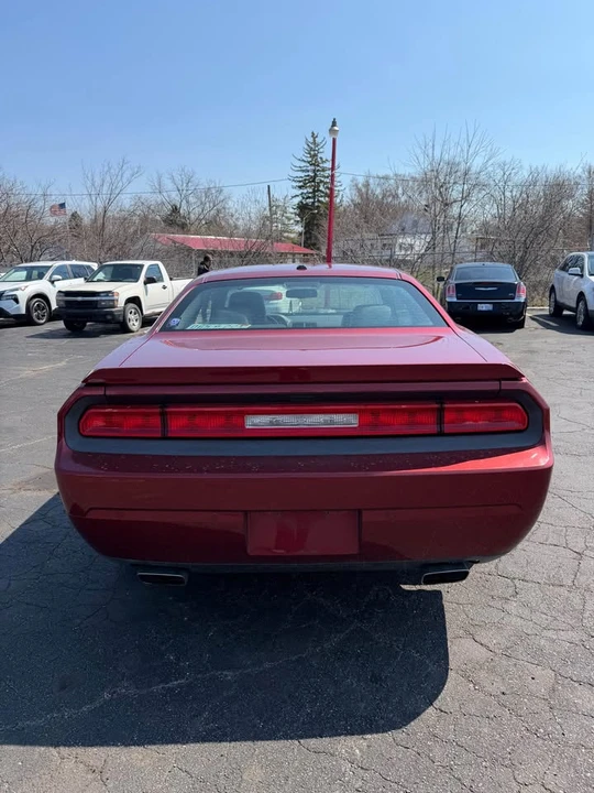 2014 Dodge Challenger 3rd Gen - Image 4 of 10