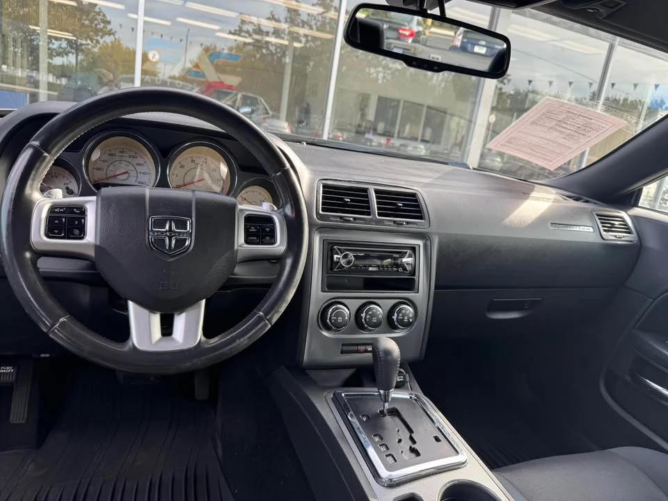 2014 Dodge Challenger 3rd Gen - Image 16 of 20