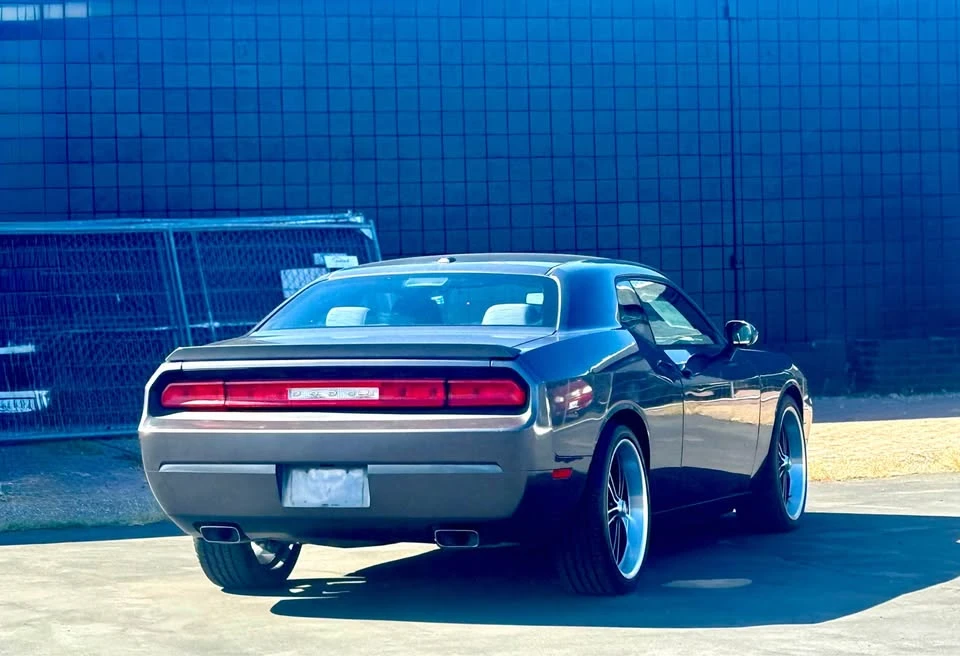 2014 Dodge Challenger 3rd Gen - Image 7 of 10