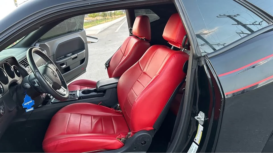 2014 Dodge Challenger 3rd Gen - Image 7 of 10