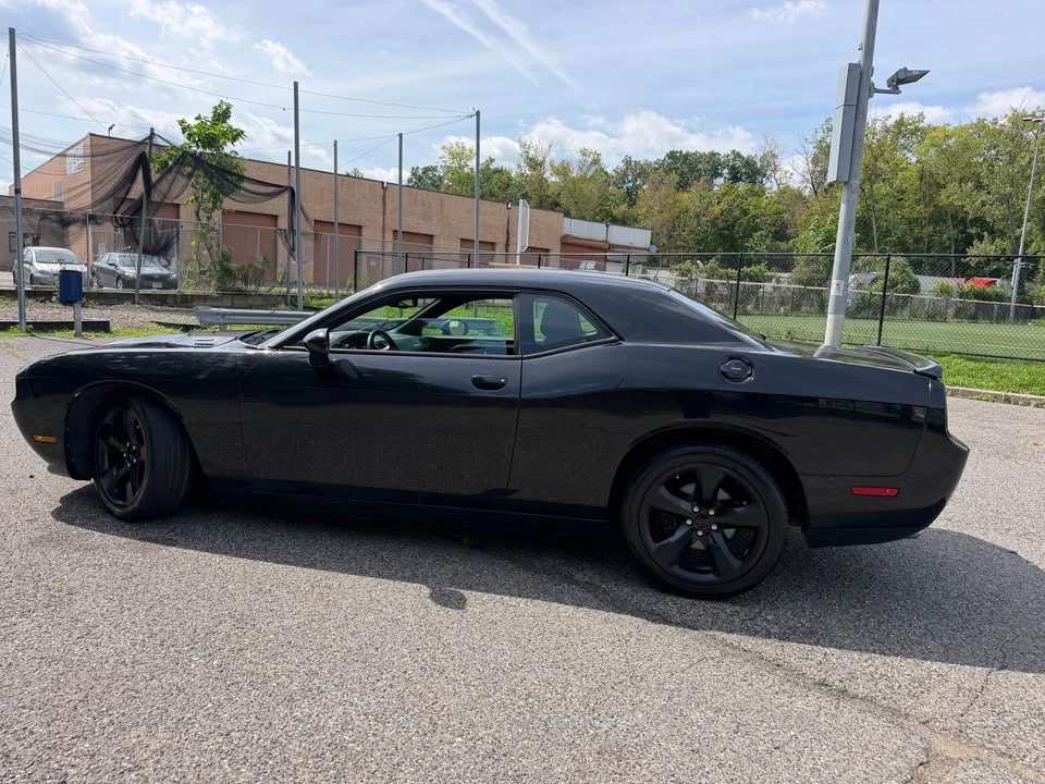 2014 Dodge Challenger 3rd Gen - Image 11 of 18