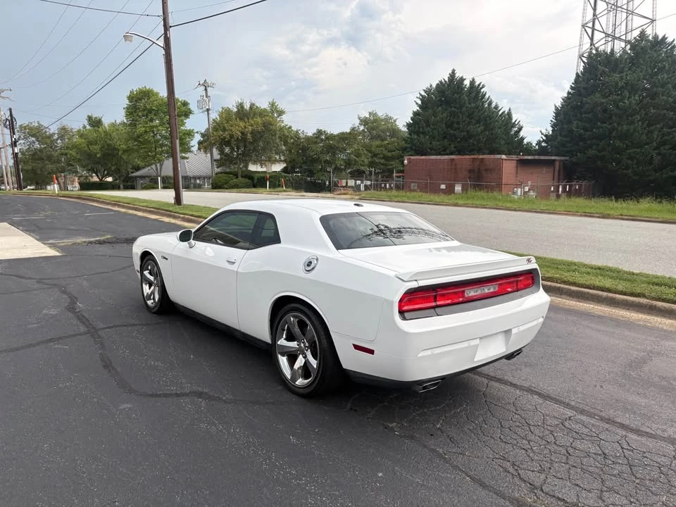 2014 Dodge Challenger 3rd Gen - Image 3 of 18