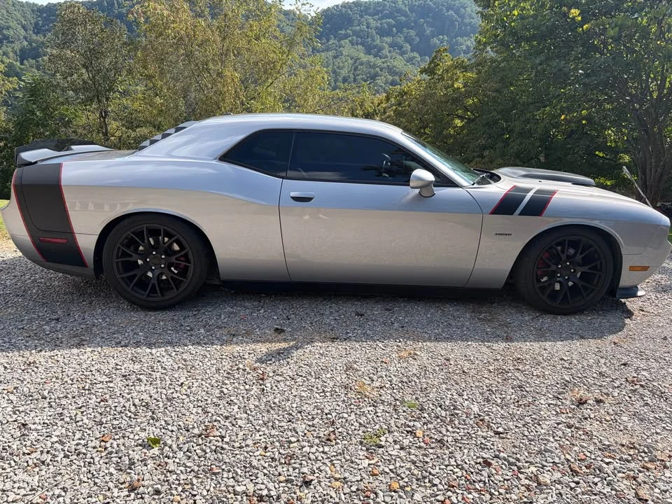 2014 Dodge Challenger 3rd Gen - Image 2 of 7