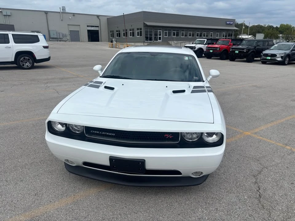 2014 Dodge Challenger 3rd Gen - Image 3 of 11