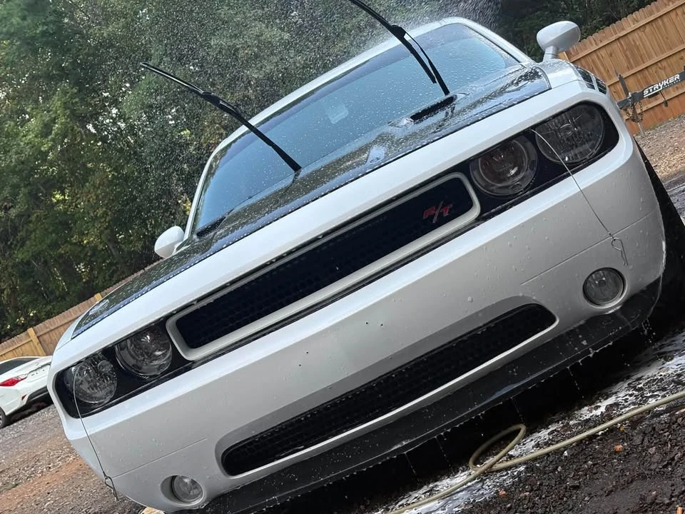 2014 Dodge Challenger 3rd Gen - Image 2 of 8