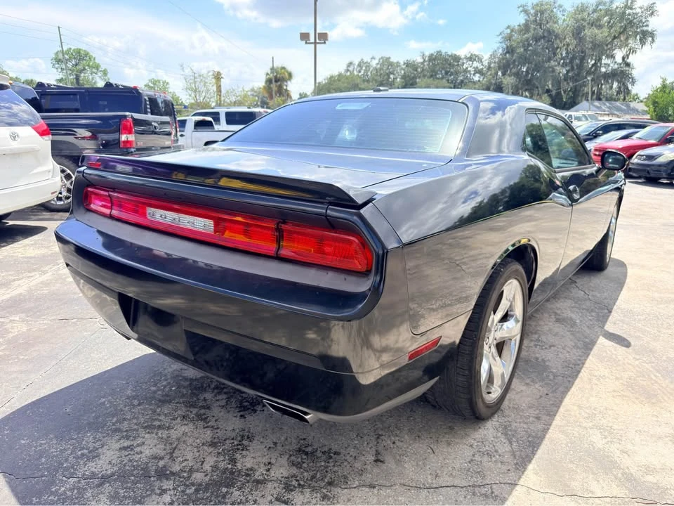 2014 Dodge Challenger 3rd Gen - Image 8 of 15