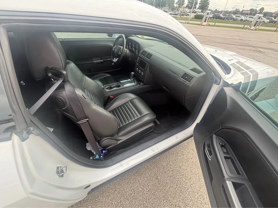 2014 Dodge Challenger 3rd Gen - Image 8 of 11