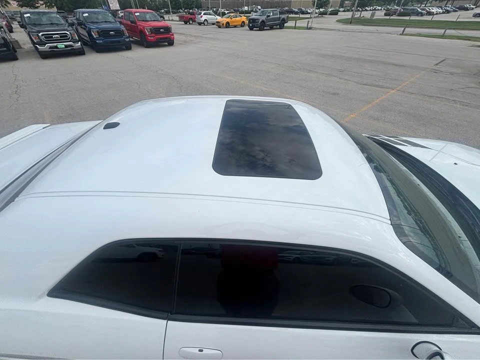 2014 Dodge Challenger 3rd Gen - Image 7 of 11
