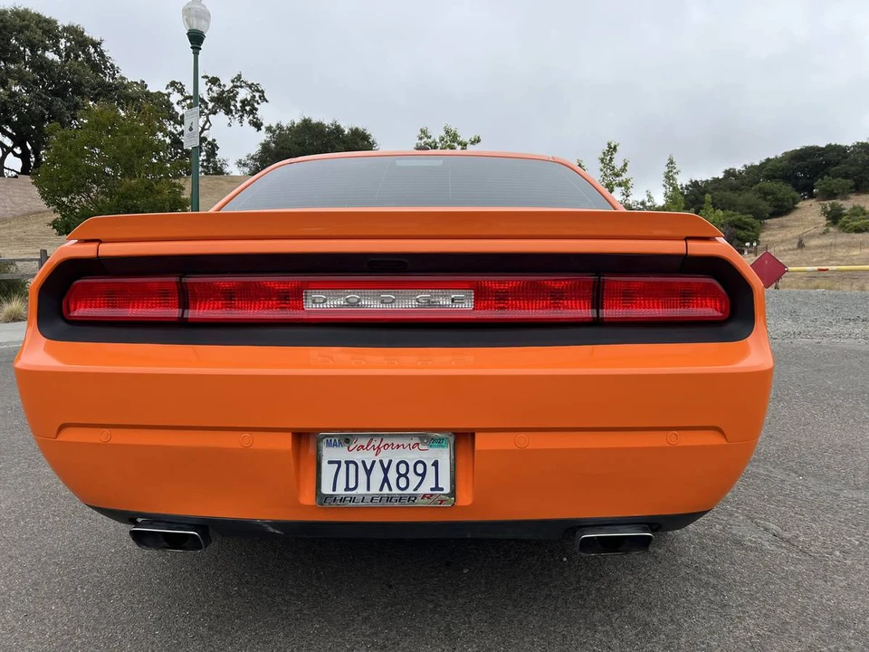 2014 Dodge Challenger 3rd Gen - Image 4 of 12