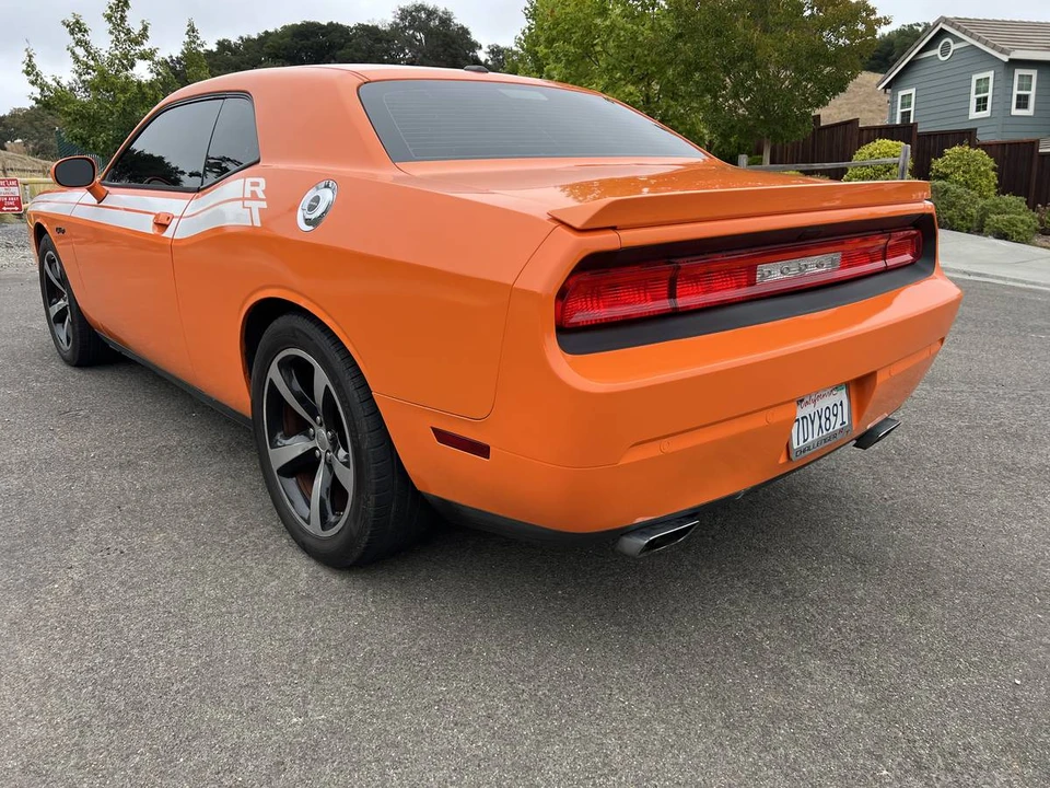 2014 Dodge Challenger 3rd Gen - Image 7 of 12