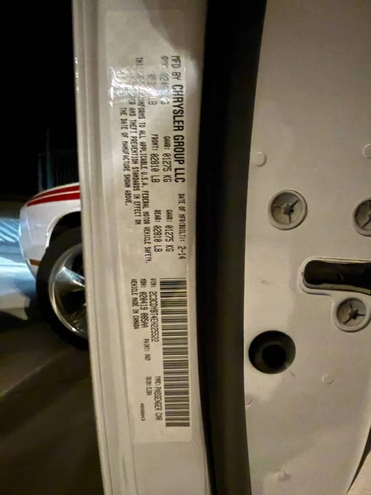 2014 Dodge Challenger 3rd Gen - Image 3 of 12