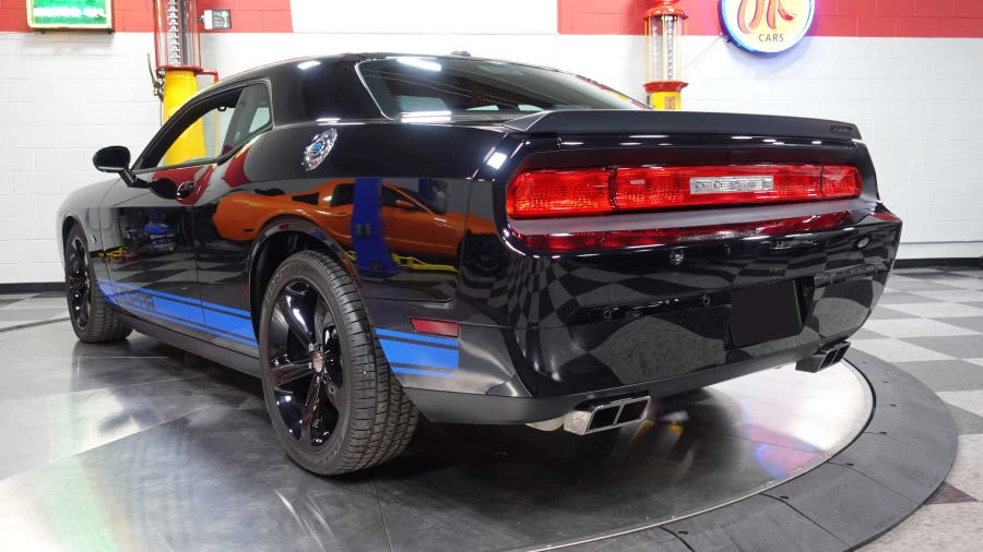 2014 Dodge Challenger 3rd Gen - Image 15 of 31