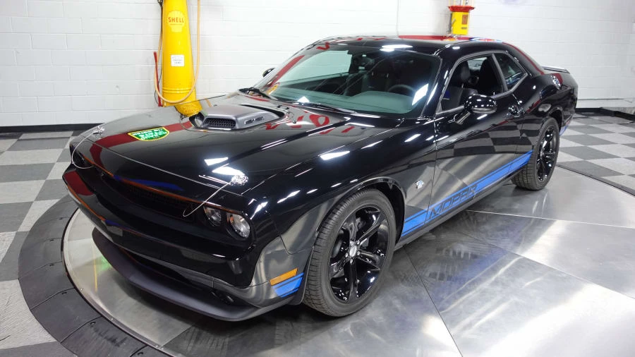 2014 Dodge Challenger 3rd Gen - Image 17 of 31
