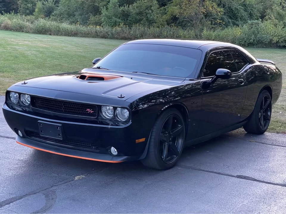 2014 Dodge Challenger 3rd Gen - Image 2 of 13