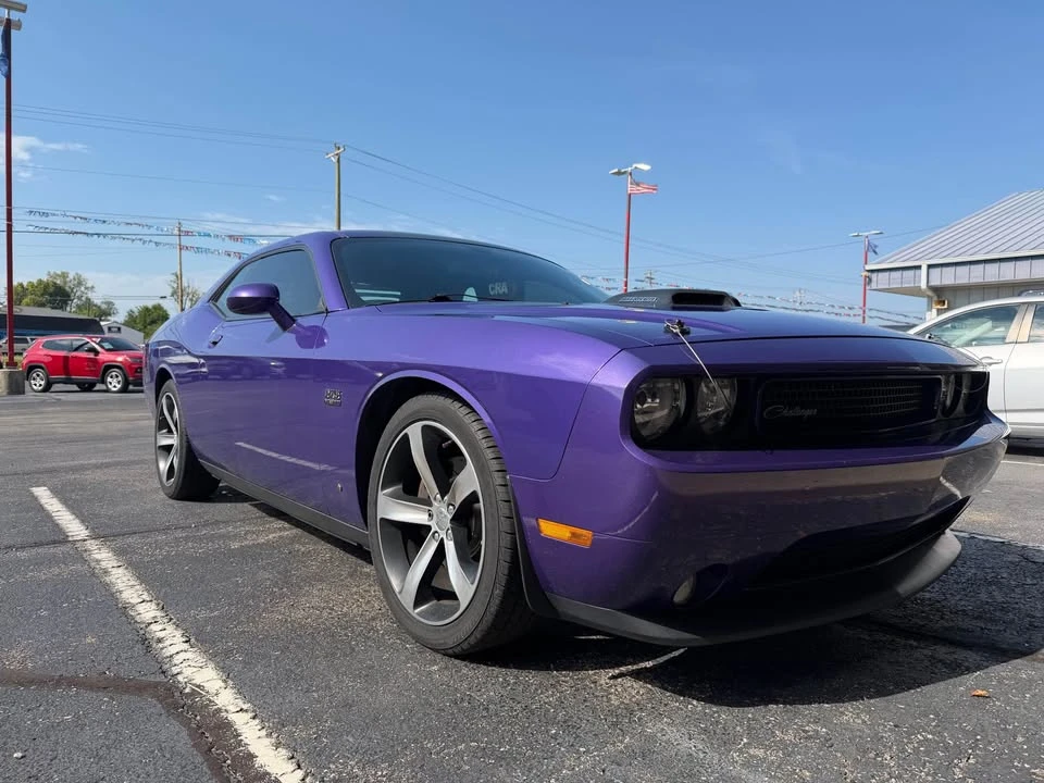 2014 Dodge Challenger 3rd Gen - Image 2 of 12