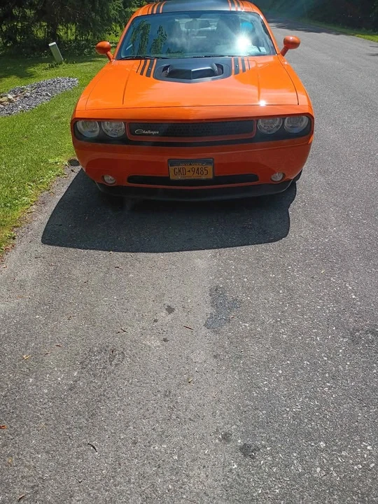 2014 Dodge Challenger 3rd Gen - Image 2 of 5