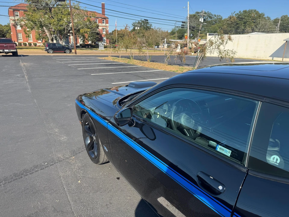 2014 Dodge Challenger 3rd Gen - Image 27 of 31