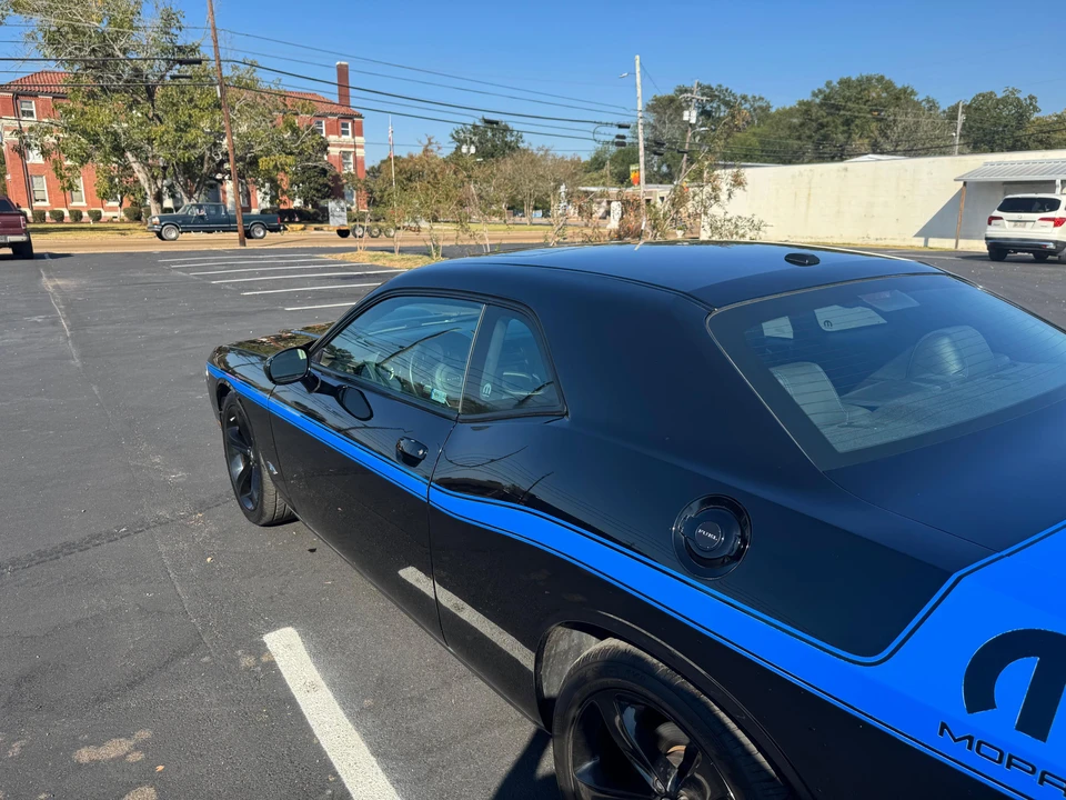 2014 Dodge Challenger 3rd Gen - Image 28 of 31