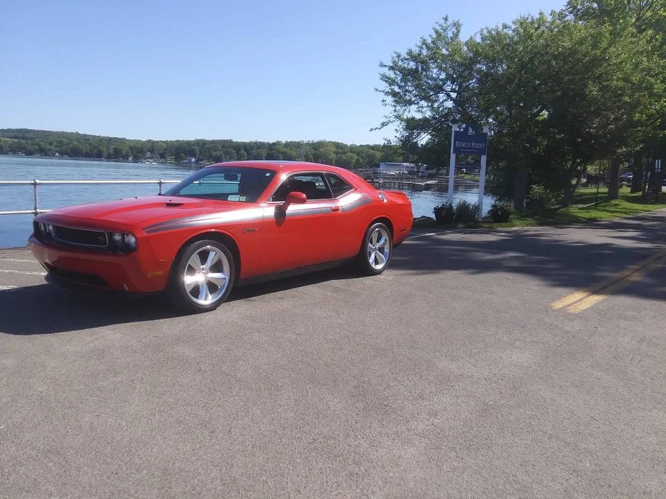 2014 Dodge Challenger 3rd Gen - Image 12 of 18