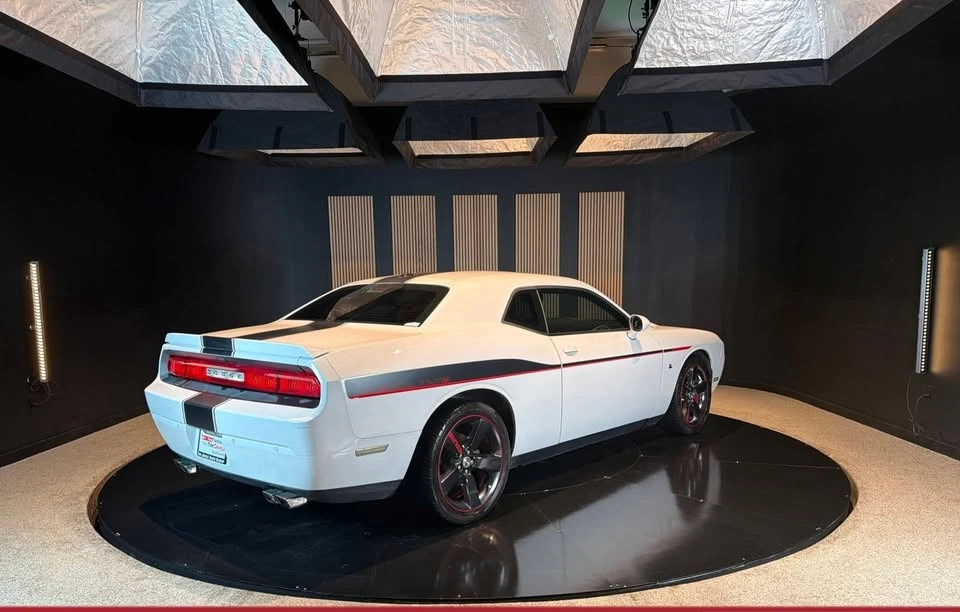 2014 Dodge Challenger 3rd Gen - Image 5 of 10