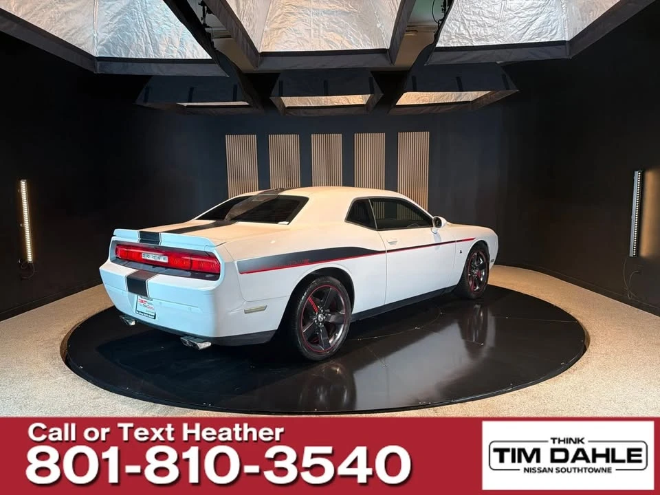 2014 Dodge Challenger 3rd Gen - Image 5 of 10