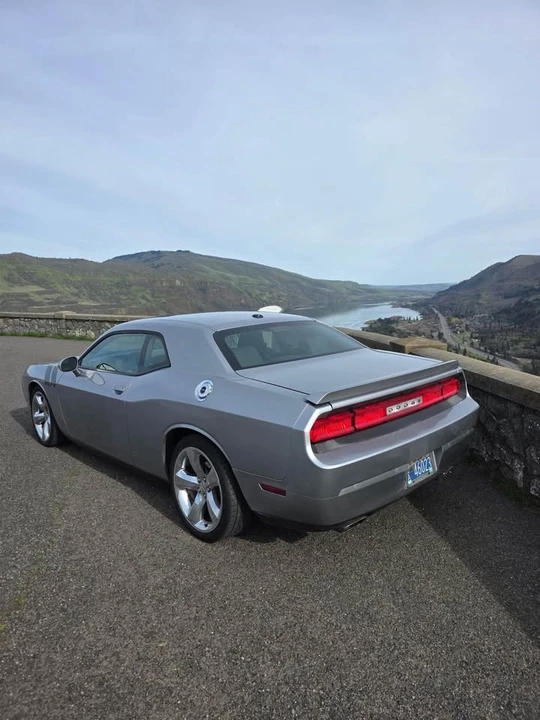 2014 Dodge Challenger 3rd Gen - Image 5 of 11