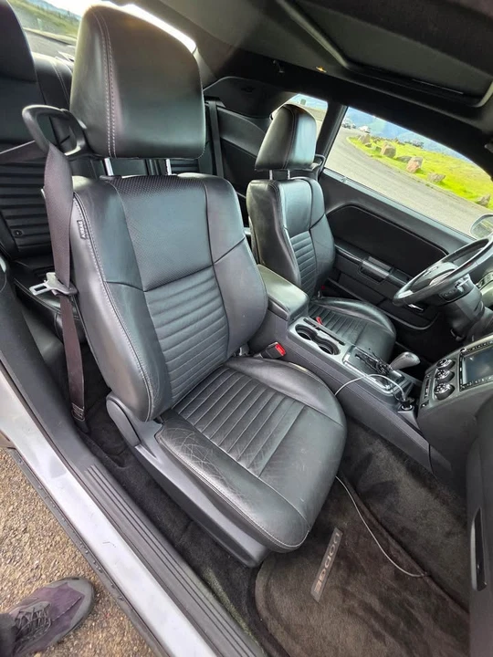2014 Dodge Challenger 3rd Gen - Image 9 of 11